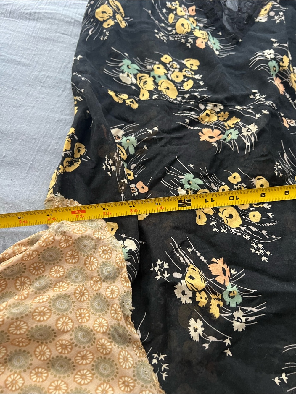 Medium
Black & Mustard Floral Ruffle vintage Slip Dress - Picture 6 of 11